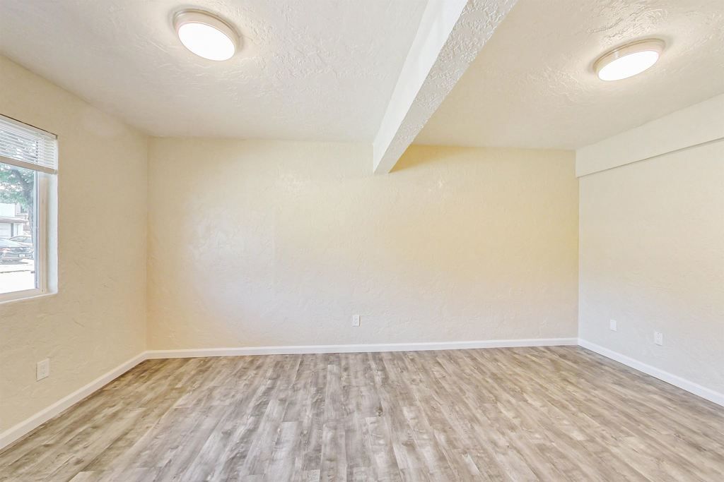 Image 30 of property listing at 3257 Delaware St, Oakland, CA 94602