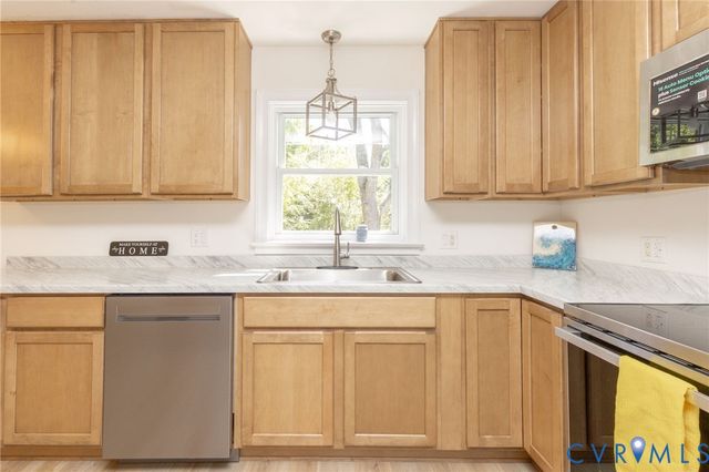 4121 Carafe Dr, Chesterfield, VA 23234