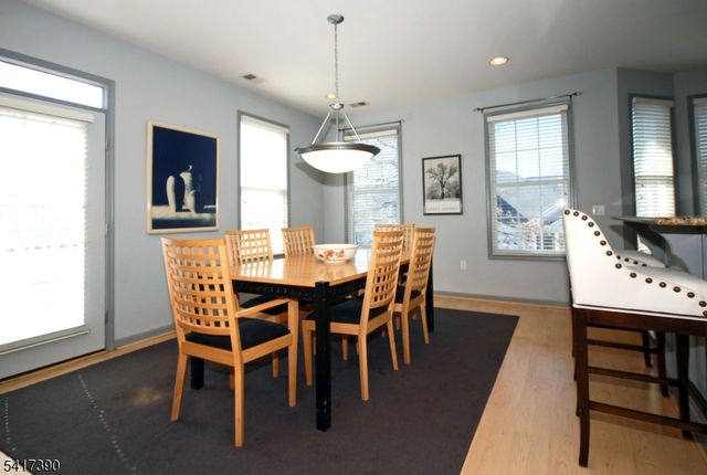 8 Quartz Way, Woodland Park, NJ 07424