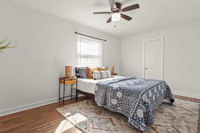 5616 Emerald Forest DR 101, Austin, TX 78745