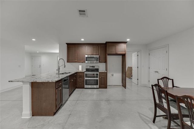 563 Martin Road, Talmo, GA 30575