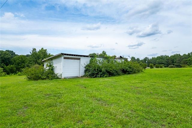 563 Martin Road, Talmo, GA 30575