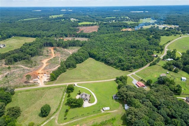 563 Martin Road, Talmo, GA 30575