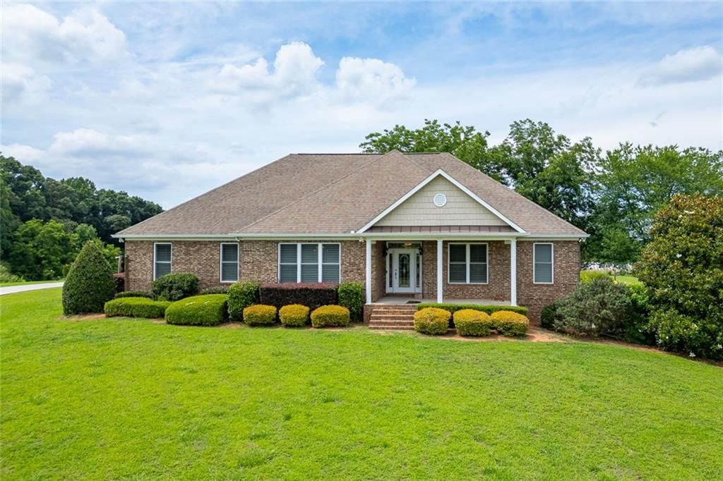563 Martin Road, Talmo, GA 30575