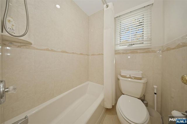 236 Dixon Avenue, Dumont, NJ 07628