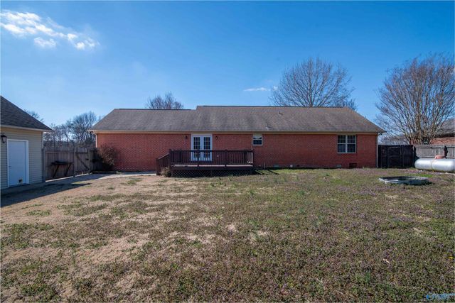 20820 Johnson Road, Athens, AL 35613