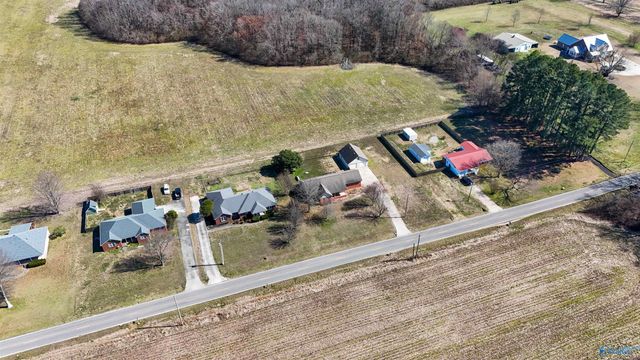 20820 Johnson Road, Athens, AL 35613