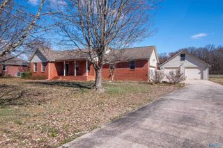 20820 Johnson Road, Athens, AL 35613