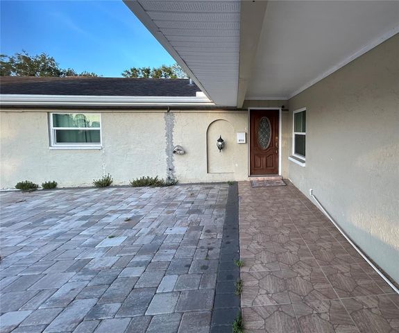 6711 WEBB ROAD, Tampa, FL 33615