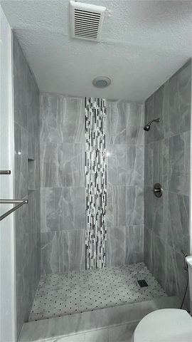 6711 WEBB ROAD, Tampa, FL 33615