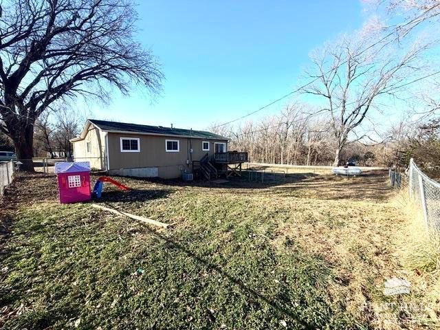 6716 Deer Trail Road, Manhattan, KS 66503