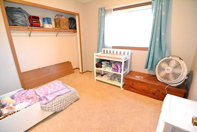 6716 Deer Trail Road, Manhattan, KS 66503