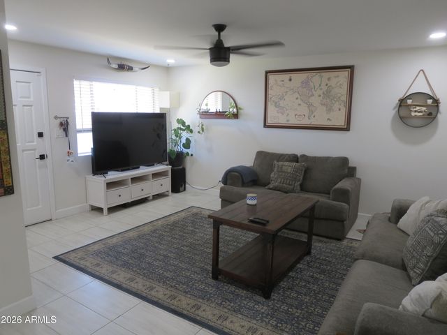 6212 N 13TH Place, Phoenix, AZ 85014