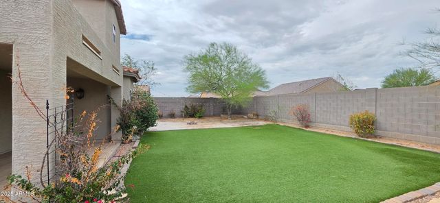 518 W BLACK HAWK Place, Casa Grande, AZ 85122