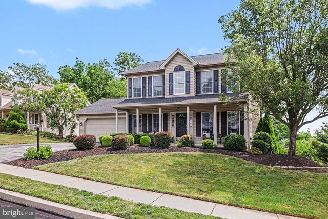 4 DEWBERRY COURT, Mechanicsburg, PA 17055
