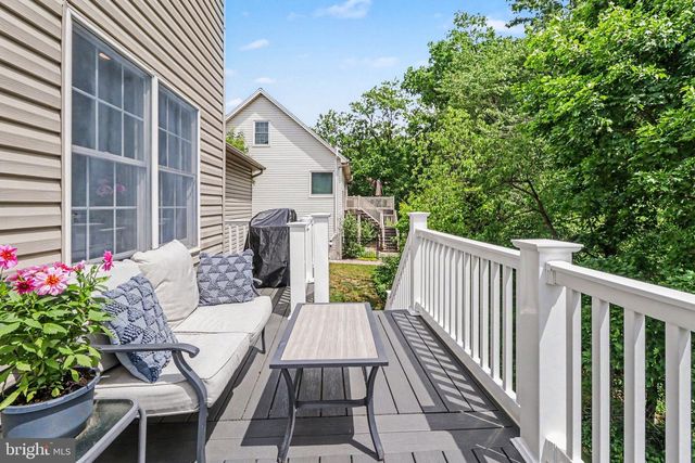 4 DEWBERRY COURT, Mechanicsburg, PA 17055