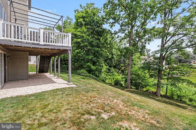 4 DEWBERRY COURT, Mechanicsburg, PA 17055