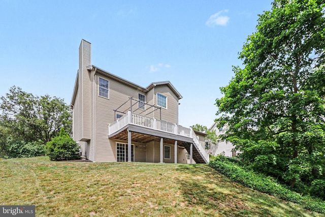 4 DEWBERRY COURT, Mechanicsburg, PA 17055