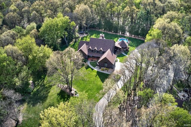 30131 Vantilburg Court, Elkhart, IN 46514