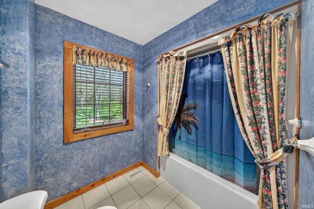 30131 Vantilburg Court, Elkhart, IN 46514
