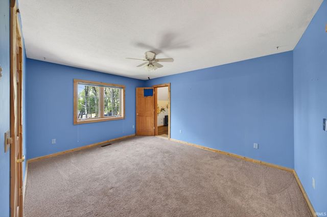 30131 Vantilburg Court, Elkhart, IN 46514