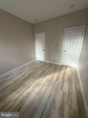 1856 W HUNTING PARK AVE, Philadelphia, PA 19140