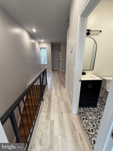 1856 W HUNTING PARK AVE, Philadelphia, PA 19140