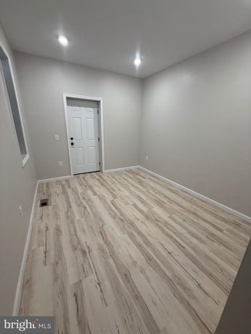 1856 W HUNTING PARK AVE, Philadelphia, PA 19140