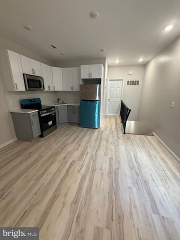 1856 W HUNTING PARK AVE, Philadelphia, PA 19140