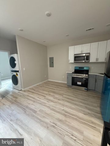 1856 W HUNTING PARK AVE, Philadelphia, PA 19140