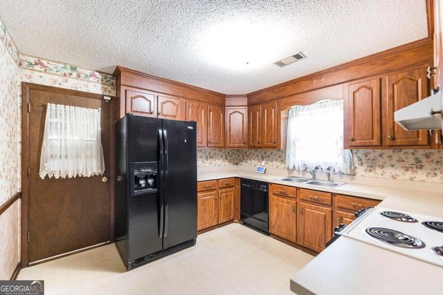 103 Sunnybrook Court, Warner Robins, GA 31088