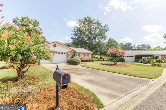 103 Sunnybrook Court, Warner Robins, GA 31088