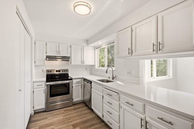 2327 E 29th Ave, Spokane, WA 99223