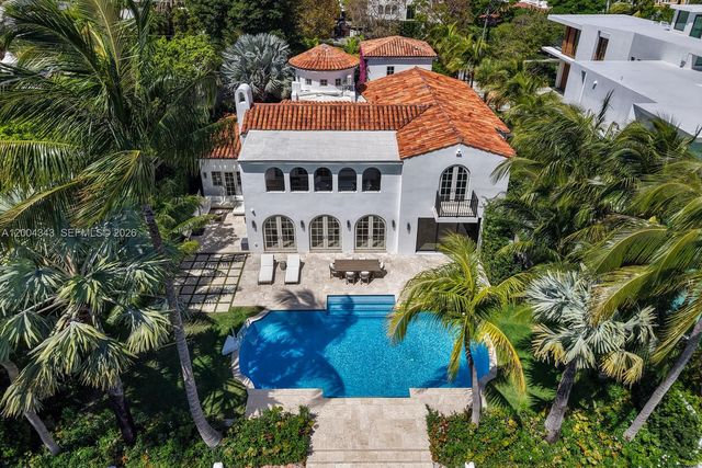 5763 Pine Tree Dr, Miami Beach, FL 33140