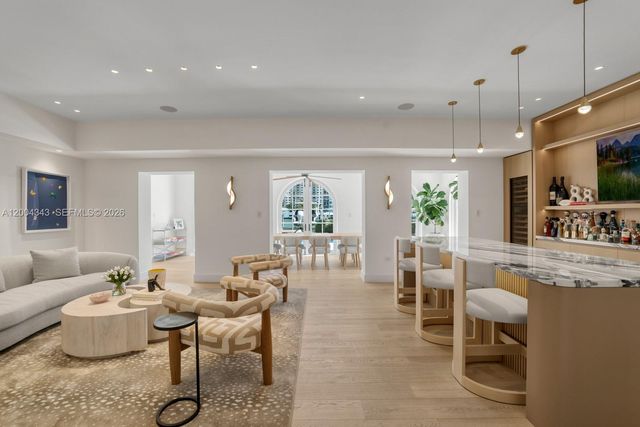 5763 Pine Tree Dr, Miami Beach, FL 33140