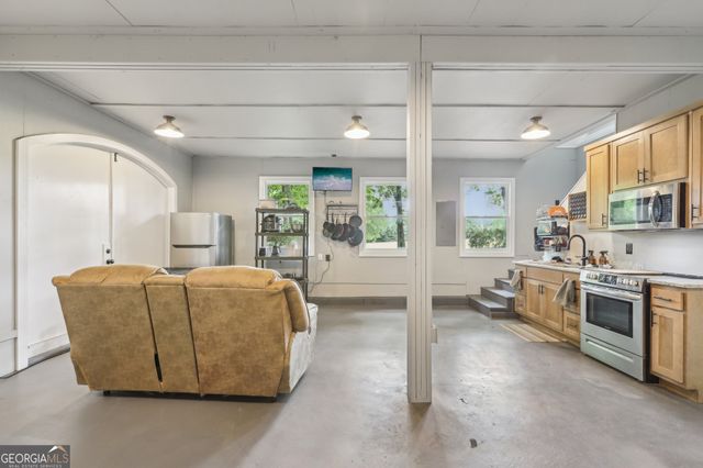 3612 Bill Gardner Parkway, Locust Grove, GA 30248