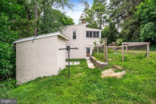 108 POPLAR RD, Fleetwood, PA 19522