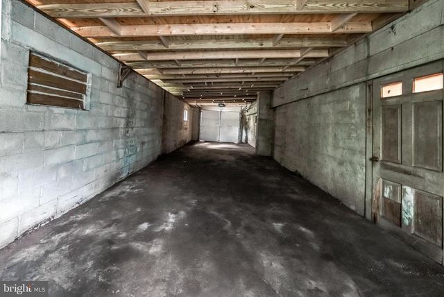 108 POPLAR RD, Fleetwood, PA 19522
