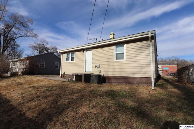 4235 Redman Avenue, Omaha, NE 68111