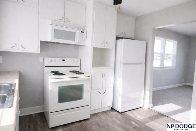 4235 Redman Avenue, Omaha, NE 68111