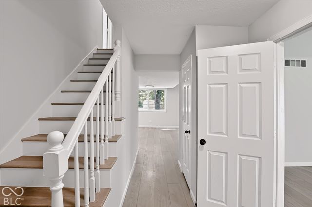 9646 Shelborne Road, Carmel, IN 46032