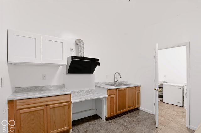 9646 Shelborne Road, Carmel, IN 46032