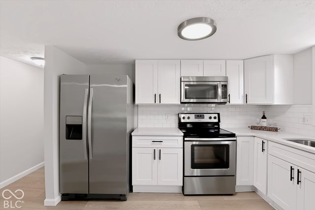 9646 Shelborne Road, Carmel, IN 46032