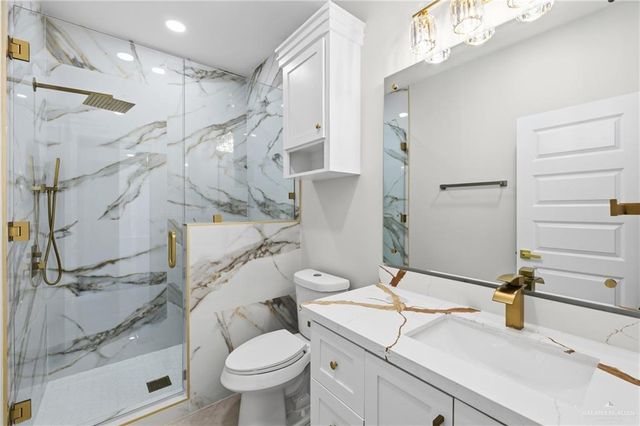 1111 E Acacia Drive, San Juan, TX 78589