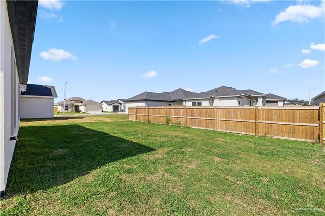 1111 E Acacia Drive, San Juan, TX 78589