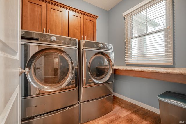 15315 Harrison Lake Cove, Fort Wayne, IN 46814