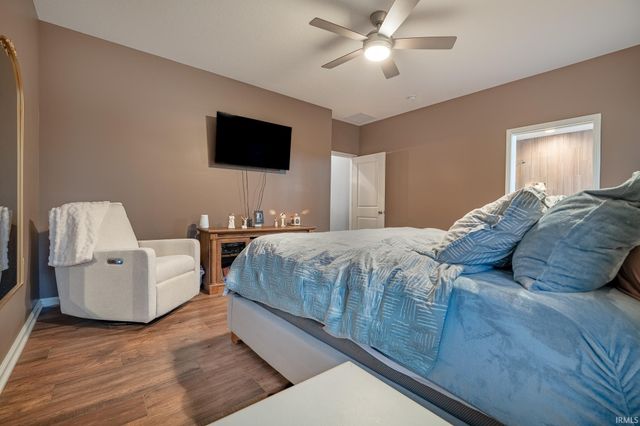 15315 Harrison Lake Cove, Fort Wayne, IN 46814