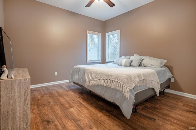 15315 Harrison Lake Cove, Fort Wayne, IN 46814