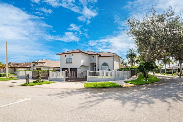 1385 SW 143RD COURT, Miami, FL 33184