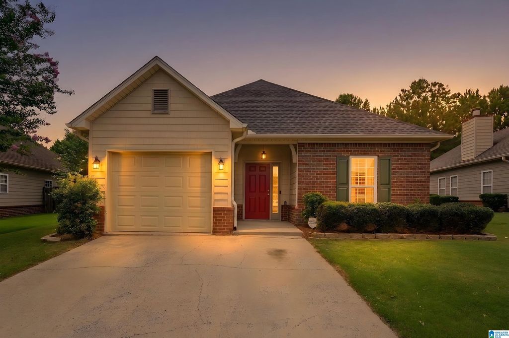 2013 PRESTON LANE, Chelsea, AL 35043